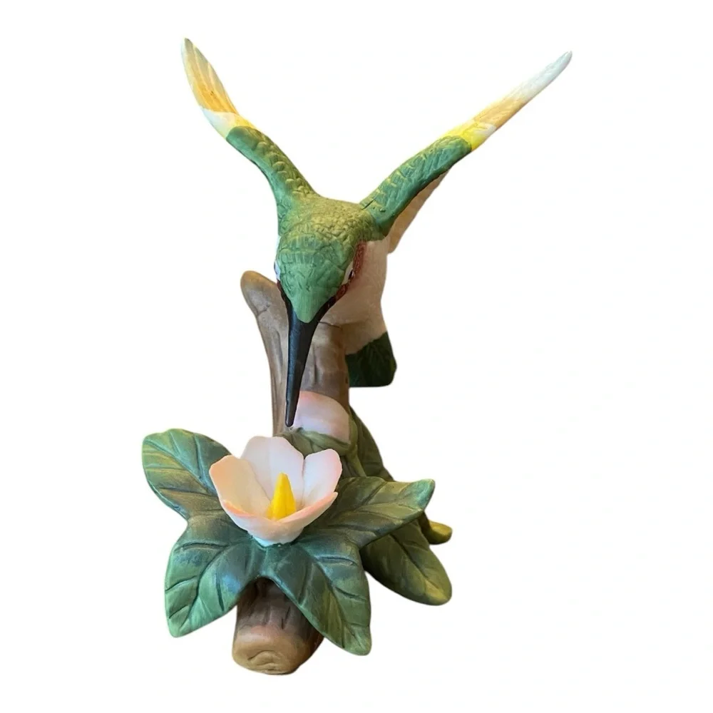 Vintage Porcelain Ruby-Throated Hummingbird Flower Figurine